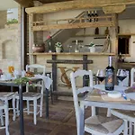 Agroturismo Laura *