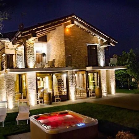 Laura * Castellinaldo