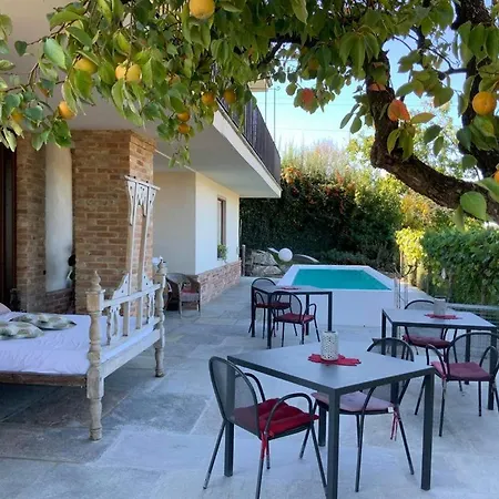 Laura * Castellinaldo