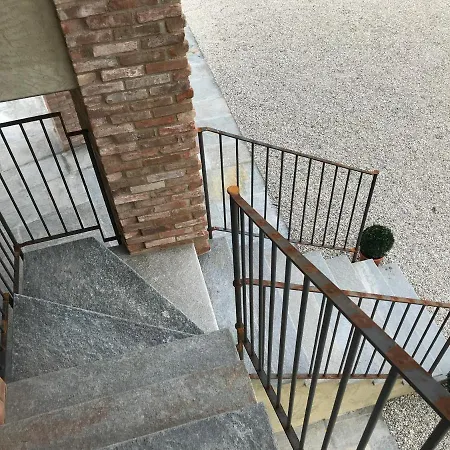 Laura Bauernhof Castellinaldo